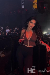 Eysan, 22 ετών, Κωνσταντινούπολη / Τουρκία Συνοδοί - 5