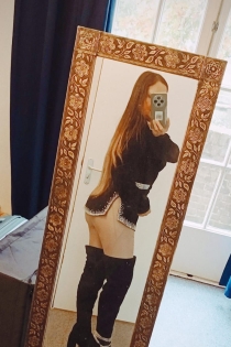 Elena, masseuse tantrique, 45 ans, Amsterdam / Pays-Bas - Escortes - 3