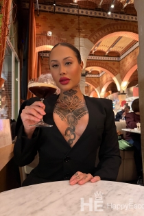 Agatha, 31 años, Palma / España Escorts - 3