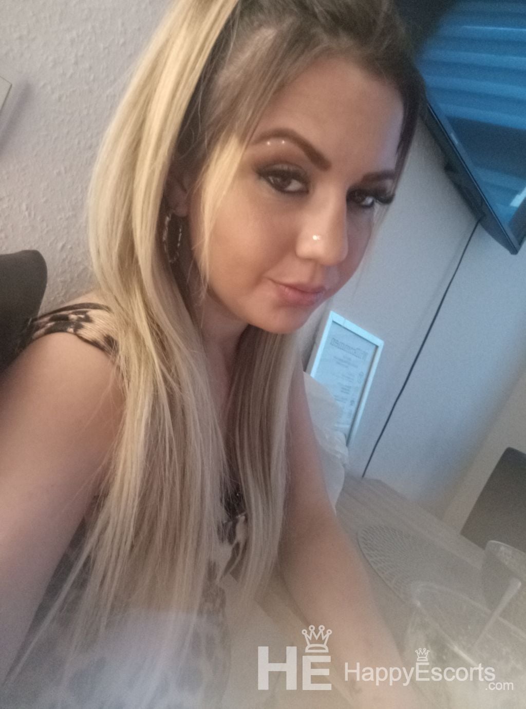 Luna, 24 éves - 1