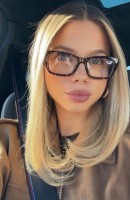 Lavinya, Age 19, Istanbul / Turkey Escorts