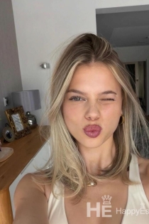 Lavinya, 19 yaşında, İstanbul/Türkiye Escort - 2