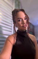 akira, Age 21, Escort in Tirana / Albania