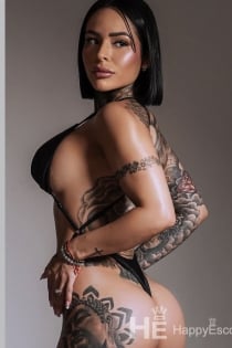 Kylie, 28 tuổi - 9