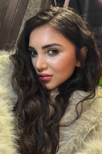 Alina, Age 22, Escort in Tirana / Albania - 5