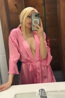 Sinem, Age 23, Escort in Istanbul / Turkey - 2
