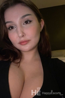 Lili, Age 19, Escort in Dubai / UAE - 4