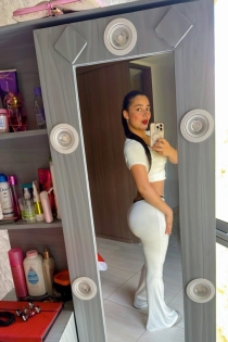 Luna, Age 24, Escort in Rome / Italy - 13
