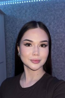 Aurora, ikä 19, Tbilisi / Georgia Saattajat - 1