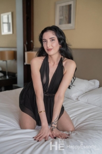 Ruya, Age 23, Escort in Dubai / UAE - 7