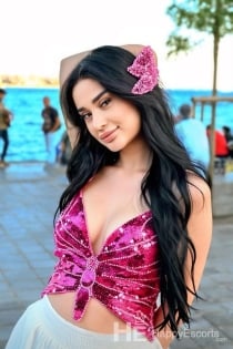 Elle, Age 23, Escort in Istanbul / Turkey - 5