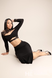 Sakura, 25 ans, Paris / France Escortes - 3