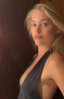 Amelia, Age 22, Escort in Istanbul / Turkey