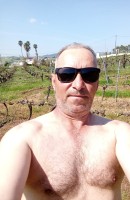 LEO, Age 50, Lisbon / Portugal Escorts