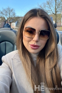 Nikija, 30&nbsp;gadi&nbsp;—&nbsp;9