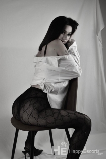 Tania, 25 ans, Zurich / Suisse Escortes - 3