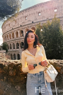 Kira Top, 24 anni, Milano / Italia Escort - 2