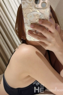 Heni, Age 19, Budva / Montenegro Escorts - 3