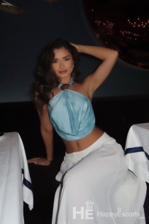 Niat, 24 éves, Palma/Spanyolország kísérők – 2