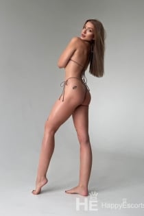 Ophelia, Age 24, Escort in Dubai / UAE - 14