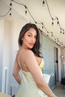 Anna urach, Age 20, Escort in Tirana / Albania - 2