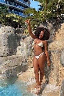 Kechi, Age 23, Escort in Dubai / UAE - 4