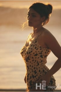 Kumsal, 28 ετών, Κωνσταντινούπολη / Τουρκία Συνοδοί - 2