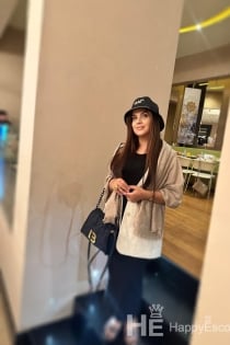 Sara, 30 años - 9