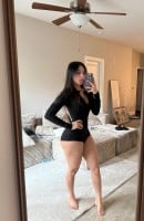 Flore, Age 27, London / United Kingdom Escorts