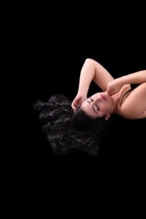 Violeta, 26 let, Tirana / Albánie doprovod – 2