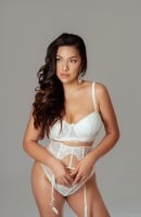 Zoe, Age 24, London / United Kingdom Escorts