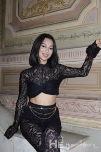 Sabrina, Age 26 - 14