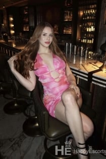 Remia Bound, Age 19, Escort in Dubai / UAE - 4