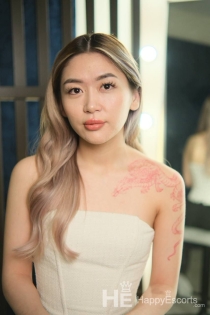 Карина, 24 лет, Тбилиси/Грузия Эскорт - 16