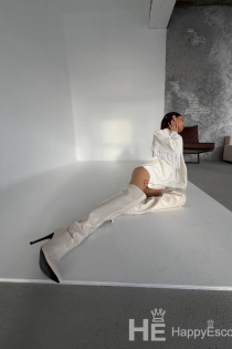 Карина, 24 лет, Тбилиси/Грузия Эскорт - 9