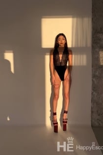 Карина, 24 лет, Тбилиси/Грузия Эскорт - 2