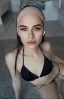 Vlada, Age 20, Tbilisi / Georgia Escorts