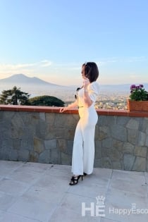 Dafne, Age 26, Naples / Italy Escorts - 2