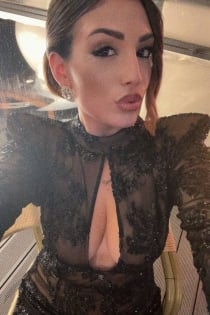 Dafne, Age 26, Naples / Italy Escorts - 4