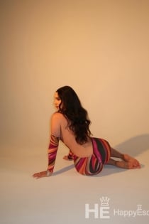 Roas, Usia 26, Tirana / Albania Pengawal - 4