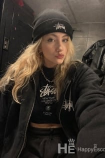 selen, Age 21, Istanbul / Turkey Escorts - 8