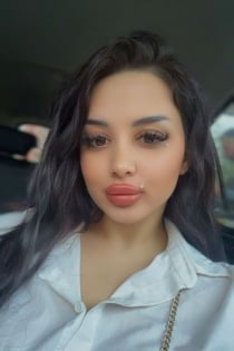 selena, Age 22, Escort in Saranda / Albania - 2