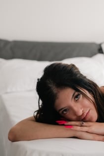 Rosa, Usia 24, Tirana / Albania Pengawal - 5