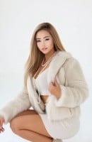 Ariana, Age 23, London / United Kingdom Escorts