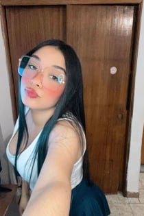 Ethel Karenys, Umur 31, Pengiring Tirana / Albania - 5