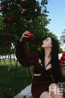 ロキシー、24歳、ドバイ/UAEエスコート - 1