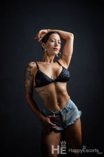 Veenus, Age 34, Escort in Buenos Aires / Argentina - 2