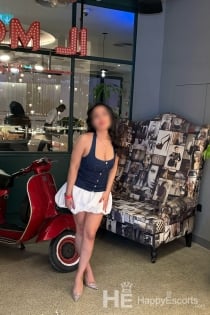 Sarina, 28 anni, escort a Dubai/Emirati Arabi Uniti - 5