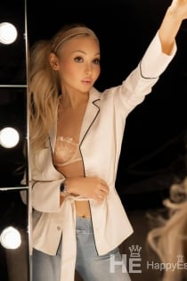 Alisa, Age 22, Escort in Bangkok / Thailand - 5