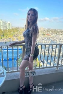 Sophia, Age 26, Escort in London / United Kingdom - 7